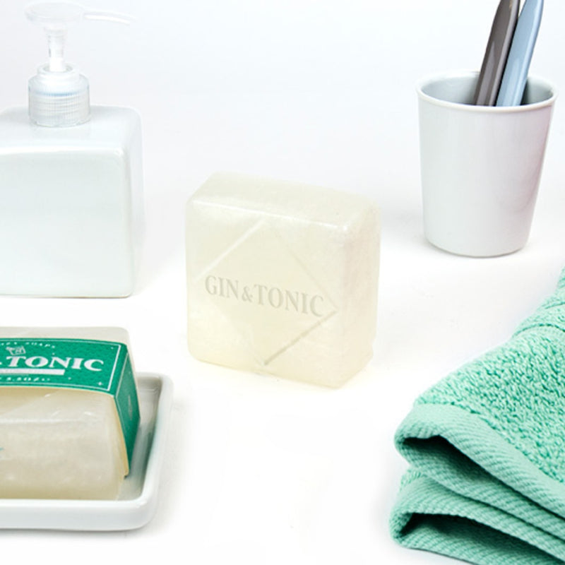 Load image into Gallery viewer, Gift Republic Gin &amp; Tonic Boozy Soap
