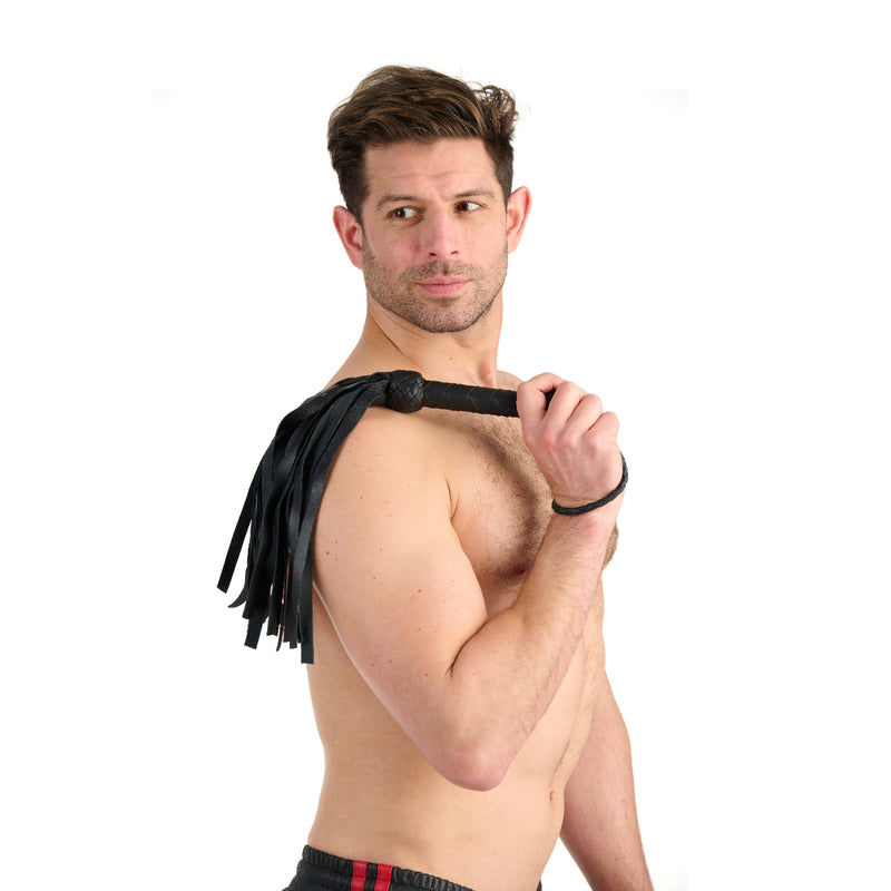 Load image into Gallery viewer, Prowler RED Short Flogger Black
